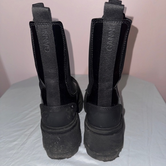 GANNI Cleated Heeled Mid Chelsea Boots in Black Naplack GUC - Picture 6 of 14